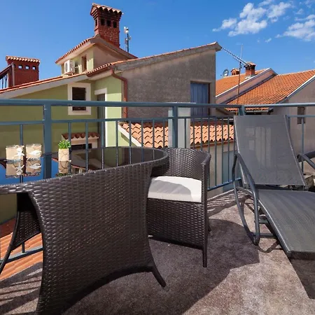 Luxury With Private Rooftop Terrace Pula