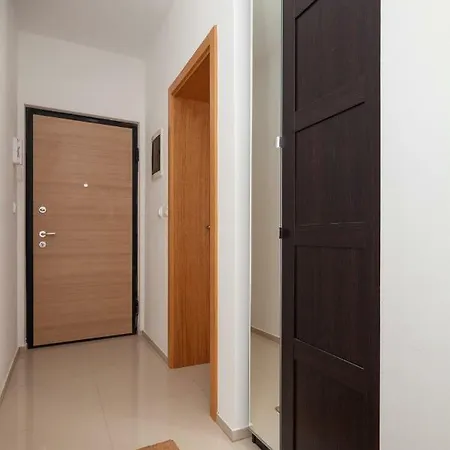 Apartment Luxury With Private Rooftop Terrace