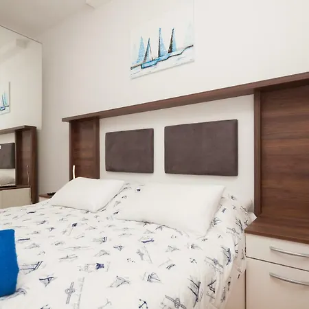 Apartment Luxury With Private Rooftop Terrace