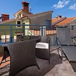 Luxury With Private Rooftop Terrace プーラ
