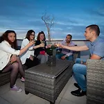 Luxury With Private Rooftop Terrace * プーラ